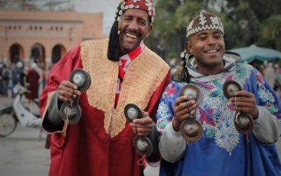 10 helpful information about traveling to Morocco and its people.