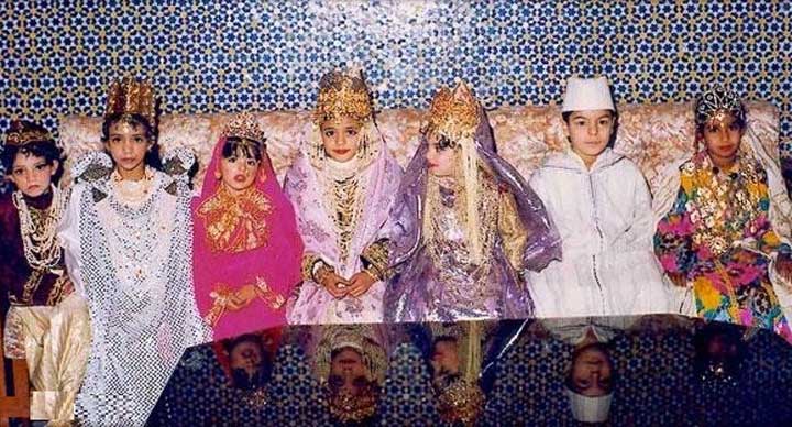 Moroccan-children-celebrate-The-Night-of-Destiny-Ramadan