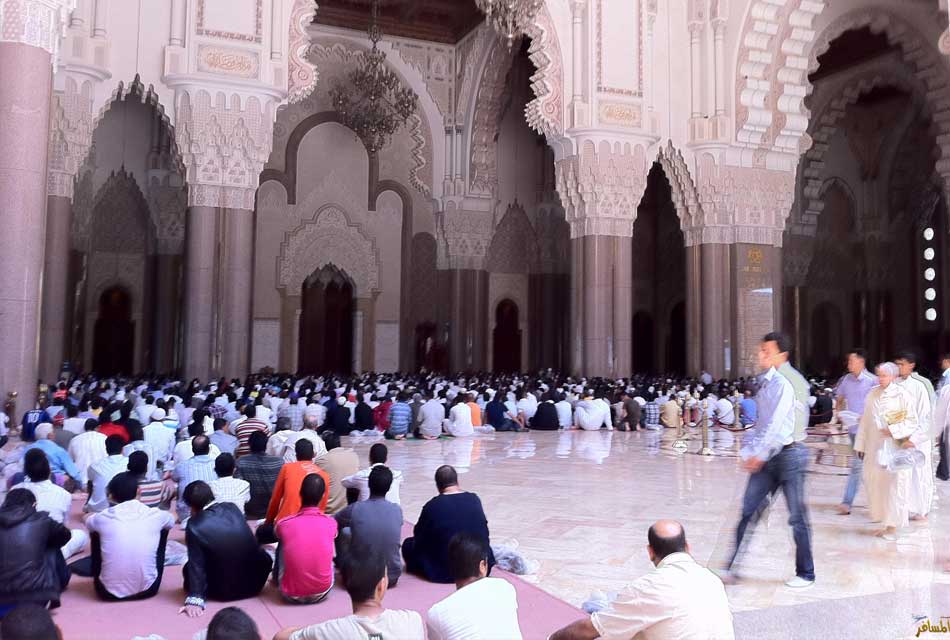 friday prayers at hassan 2 mosque