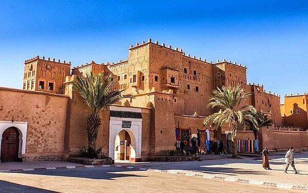 3 DAYS TOUR FROM ERFOUD TO THE SAHARA DESERT & ZIZ VALLEY